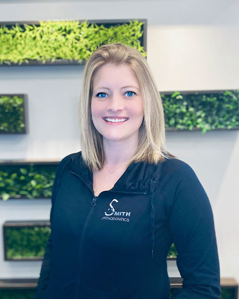 Kristy of Smiles by Smith